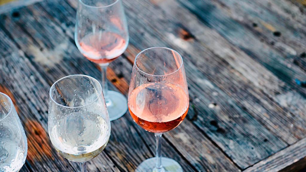Die besten Rosé Weine für jeden Geschmack 22 rose weinglaeser vorschau header
