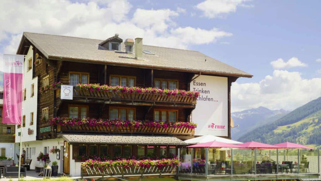 Hotel Restaurant Tenne Gluringen – Aussenansicht