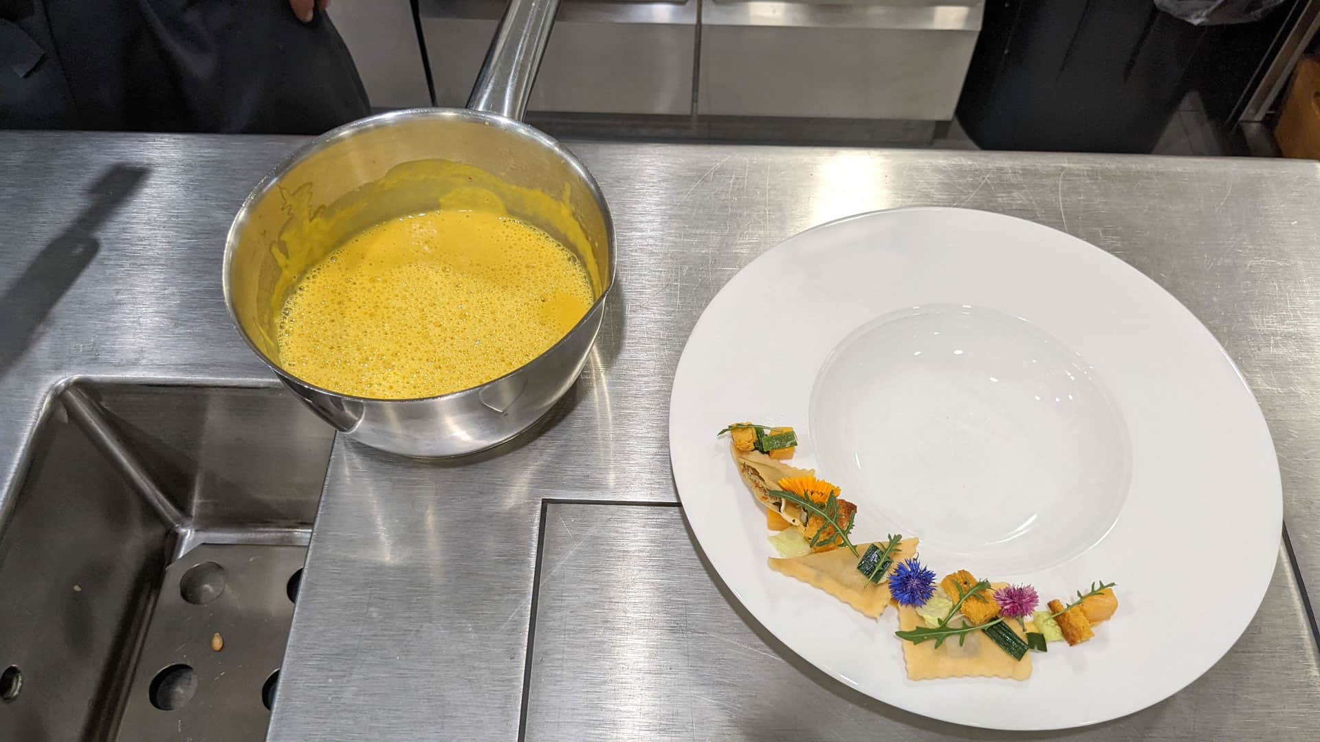 tenne gluringen kuerbiscreme anrichten