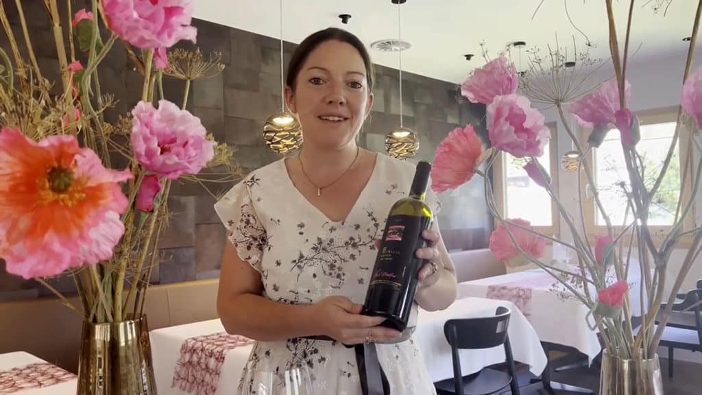 Vin conseillé pour accompagner la selle de chevreuil - Luzia Michlig recommande un vin valaisan