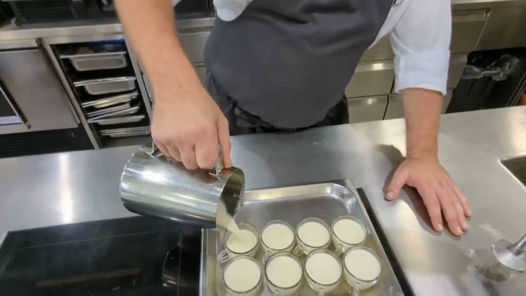 Fernando's rosemary panna cotta 8 tenne gluringen panna cotta glaeser abfuellen