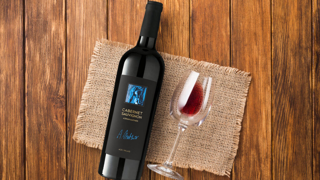 Glas Cabernet Sauvignon-Rotwein – vollmundiger Rotwein